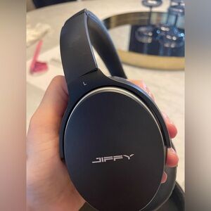 Jiffy Active Noise Canceling Headphones